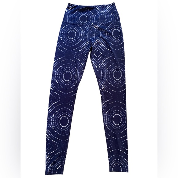 Beyond Yoga Compression Lux Print High Waisted Long Leggings - Picture 3 of 7